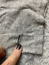 Load image into Gallery viewer, VTG Lucky Charms Shirt Adult Medium Gray Magically Delicious Leprechaun 90s Mens