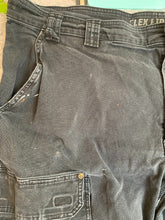 Load image into Gallery viewer, Duluth Trading Pants Adult 44x30 Black Flex Fire Hose Cargo Outdoor Spandex Mens