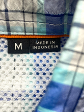 Load image into Gallery viewer, Orvis Shirt Adult Medium Active Fit Mesh Nylon Button Up Fishing Outdoor Mens