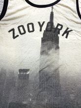Load image into Gallery viewer, Zoo York Shirt Adult 2XL XXL Ivory Black Empire State Building Tank AOP Mens