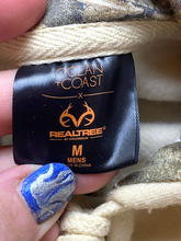Load image into Gallery viewer, Ocean Coast x RealTree Sweatshirt Adult Medium Beige Hunting Outdoor Hoodie Mens