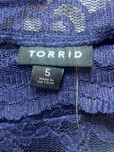Load image into Gallery viewer, Torrid Shirt Womens 5 5X Peacoat Lace Boat Neck Boho Peasant Blouse Plus NWT