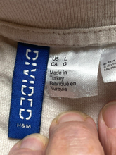 Load image into Gallery viewer, Lil Nas X Old Town Road Shirt Adult Large Horses On The Back H&M Divided Mens