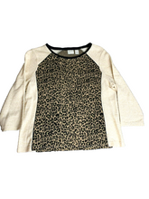 Load image into Gallery viewer, Chico's Zenergy Shirt Womens 1 (Medium) Brown Leopard Print Blouse Raglan Ladies