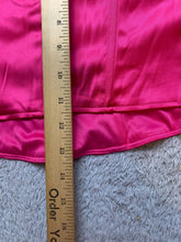 Load image into Gallery viewer, Torrid Shirt Womens 2 2X Fuchsia Corset Cropped Back Zip Nylon Spandex Plus