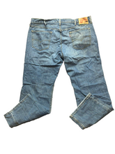 Load image into Gallery viewer, Levis 550 Jeans Adult 40x30 Denim Blue Straight Leg Relaxed Fit Streetwear Mens