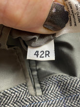 Load image into Gallery viewer, Austin Reed Sport Jacket Mens 42R Single Breasted Wool Suit Blazer Herringbone