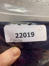 Load image into Gallery viewer, Vintage Pendleton Skirt Womens 16W (39x27) Navy Pencil A-line Wool USA Plus Lady