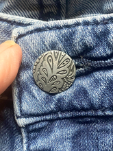 Load image into Gallery viewer, PrAna Jeans Womens 4/27 (31x31) Tapered Leg Medium Wash 5 Pocket Denim Ladies