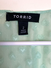Load image into Gallery viewer, Torrid Kimono Womens 2 2X Mint Green Open Front Sharkbite Clip Dot Heart Plus