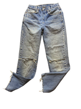 Load image into Gallery viewer, Levi's Jeans Womens 26x27.5 Blue Fade Straight Leg Distressed Thrashed Denim