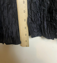 Load image into Gallery viewer, Putumayo Skirt Womens Large (39x34) Silk Maxi Pleated Gothcore Witchy Ladies