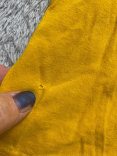 Load image into Gallery viewer, VTG Wichita State Shockers Shirt Adult Large Yellow Cadre NCAA Sportswear Mens