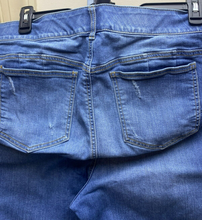 Load image into Gallery viewer, Torrid Jeans Women 22S(41x26.5) Bombshell Skinny Premium Stretch Destroyed Denim