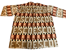 Load image into Gallery viewer, VTG Willie Esco Shirt Adult Extra Large Maroon Gold Flap Pocket AOP Hip Hop Mens