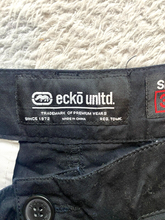 Load image into Gallery viewer, Ecko Unltd Shorts Adult 36x11 Black Cargo Pockets Rhino Brand Baggy Outdoor Mens