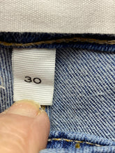 Load image into Gallery viewer, FRAME Jeans Womens 30x26 Blue Denim Le Sylvie Slender Straight Raw Hem Stretch