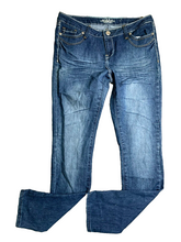 Load image into Gallery viewer, DO Denim Jeans Womens 9x32 (33x30.5) Blue Whiskered Spandex Embroidered Ladies