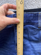 Load image into Gallery viewer, Torrid Jeans Womens 26R Bombshell Skinny Distressed Rayon Spandex Stretch Lady