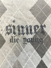 Load image into Gallery viewer, VTG Bulzeye Shirt Womens Large Streetwear Rhinestones Skull Grunge Gothic Y2K