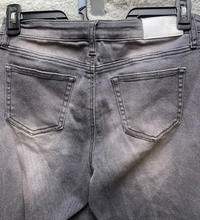 Load image into Gallery viewer, Hydraulic Jeans Womens 10 (31x25) Nolita Curvy Cuff Sim Straight Leg Buttons