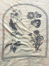 Load image into Gallery viewer, Arizona Jean Co Shirt Adult Extra Large Pale Yellow Plantae Tie Dye Flowers Mens