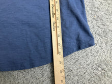 Load image into Gallery viewer, Vineyard Vines Shirt Adult Medium Blue Crew Neck Spell Out Whale Pullover Mens