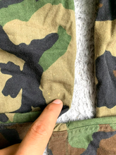 Load image into Gallery viewer, US Army Pants Adult Medium 35x29 Woodland Camo Cargo Combat Baggy Military Mens