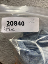 Load image into Gallery viewer, Cabi Jeans Womens 10 (32x29) Blue Higher Straight Denim Spandex Stretch Ladies