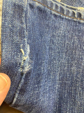 Load image into Gallery viewer, Vintage Levis Jeans Adult 34x32 Blue Denim True Boot Whiskered Y2K Baggy Mens