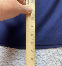 Load image into Gallery viewer, Vintage Pendleton Skirt Womens 16W (39x27) Navy Pencil A-line Wool USA Plus Lady