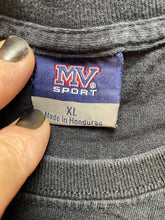 Load image into Gallery viewer, VTG Elephant Shirt Adult Extra Large Paisley Head Artsy Rosamond Gifford Zoo Men