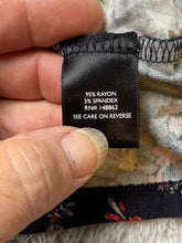 Load image into Gallery viewer, Torrid Shirt Womens 5 Navy AOP Flower Boho Tunic Super Soft Knits Flowy Blouse