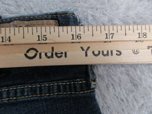 Load image into Gallery viewer, Levis Jeans Womens 12 (32x27.5) Signature Straus & Co Modern Straight Denim Lady