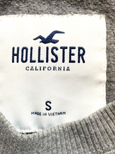 Load image into Gallery viewer, Hollister Sweatshirt Adult Small Gray Fleece Rose Moon Tattoo Art Sweater Mens