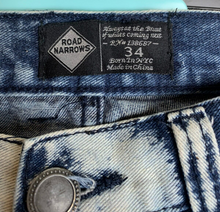 Load image into Gallery viewer, Road Narrows Jeans Adult 34x31 Blue Beached Distressed Punk Rock Denim Mens