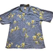 Load image into Gallery viewer, Hilo Hattie Shirt Adult Extra Large Button Up Camp AOP Bamboo Hawaiian Rayon Men