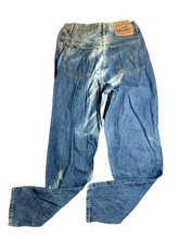 Load image into Gallery viewer, No! Jeans Womens 9 (28x29) Blue Denim Absolutely Blues Straight Leg Bleach Lady