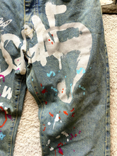 Load image into Gallery viewer, Boohoo Man Jeans Adult 32x30 Blue Denim Graffiti Button Fly Hip Hop Punk Y2K