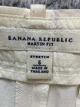 Load image into Gallery viewer, Banana Republic Shorts Womens 6 (33x10) Ivory Martin Fit Stretch Spandex Ladies