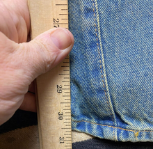 Load image into Gallery viewer, Boohoo Man Jeans Adult 32x30 Blue Denim Graffiti Button Fly Hip Hop Punk Y2K