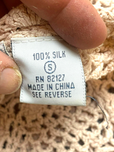 Load image into Gallery viewer, VTG Capacity Sweater Womens Small Pale Peach Crochet Lace Silk Oversized Tunic