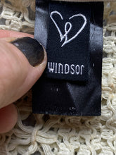 Load image into Gallery viewer, Windsor Sweater Womens Small Beige Open Knit Cropped Cardigan Outerwear Ladies