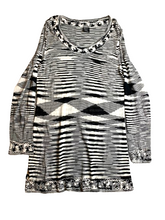 Load image into Gallery viewer, Tribal Dress Womens Extra Large Black White Crochet Lace Trim Sweater Boho Lady