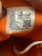 Load image into Gallery viewer, Nike Air Jordan Shoes Mens 9 Orange White 1 Mid SE Electro DM3531-800 Syracuse