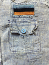 Load image into Gallery viewer, Vintage Chambray Shirt Womens 11 Blue Button Up Flap Pockets Patches 70s Ladies