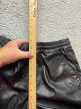 Load image into Gallery viewer, Dollhouse Pants Womens Medium (30x25) Black Faux Leather Jogger Moto Biker