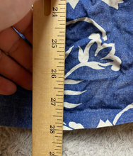 Load image into Gallery viewer, Cooke Street Shirt Adult Large Blue White AOP Flower Honolulu Hawaiian Aloha Men