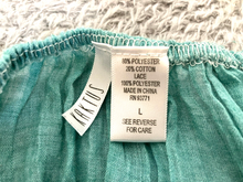 Load image into Gallery viewer, KAKTUS Shirt Womens Large Blue Green White Flare Peasant Boho Lace Trim Blouse