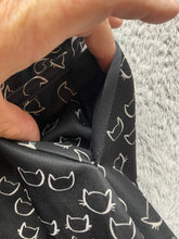 Load image into Gallery viewer, Hot Topic Skirt Womens Small (27x216) Black Cat AOP Halloween Gothcore Spandex